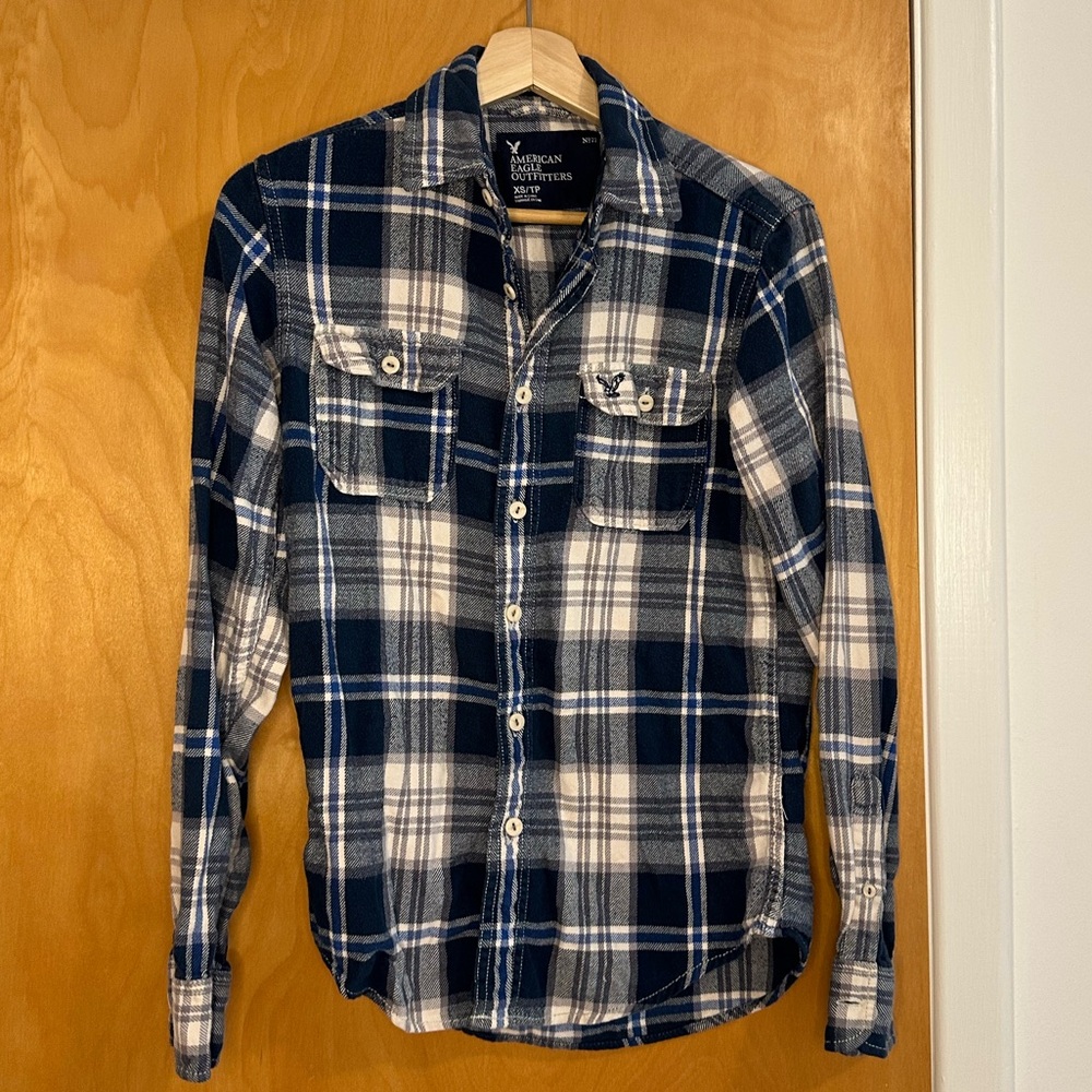 American eagle men’s button down flannel